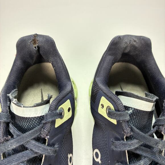 On Cloudflow 3 Dark Blue Lightweight Trainer Running Shoes 35.99034 Men’s Size 7 - Picture 8 of 13